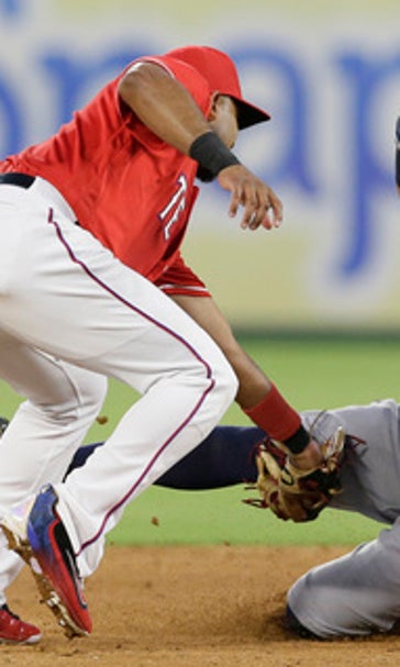 Moreland, Griffin lead Rangers to 7-0 win over Indians